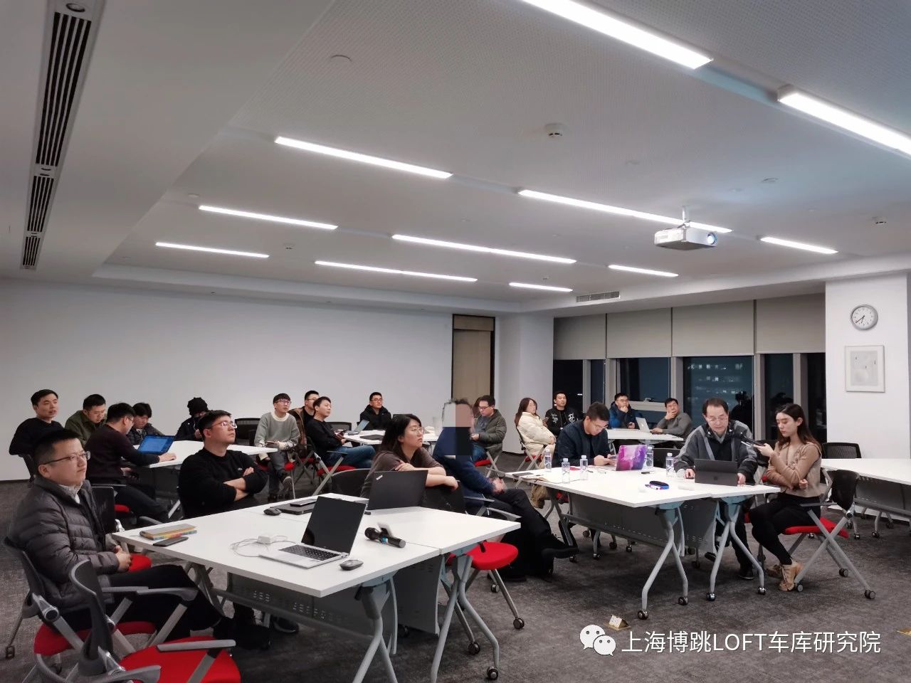 铁岭杭州LOFT车库专题会
